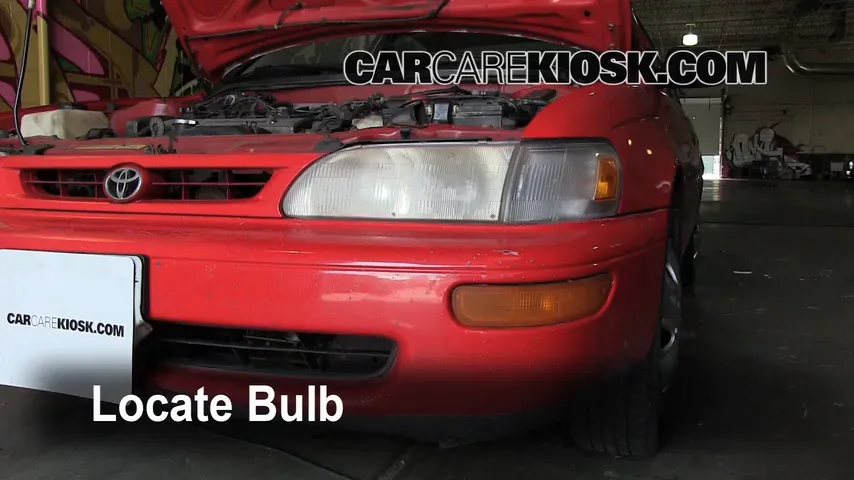 1996 Toyota Corolla 1.6L 4 Cyl. Luces Luz de giro delantera (reemplazar foco)